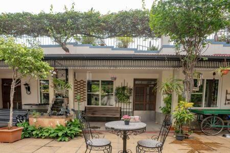 Eden Garden Villa By Jadecaps Nr Mg Road Garden Bangalore Extérieur photo